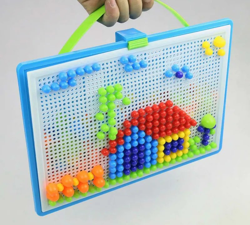 CoguCraft: Creative Peg Art Kit for Little Builders