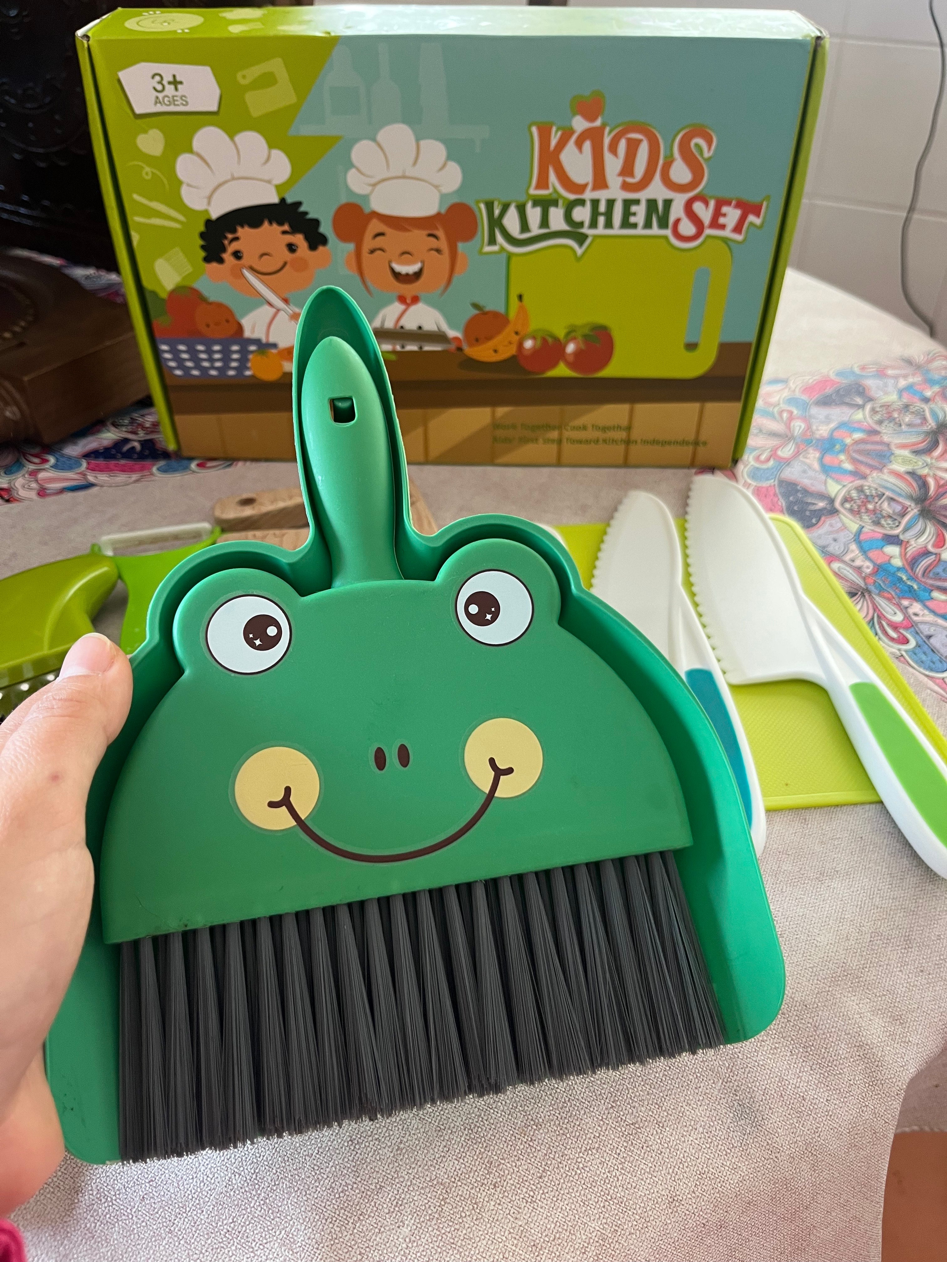 Little Chef Montessori: Real Cooking Fun for Tiny Hands